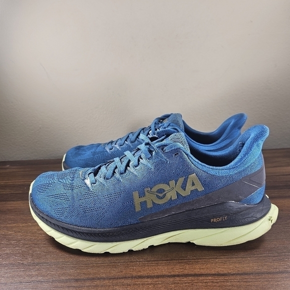 Hoka One One Other - Hoka One One Mach 4 Running Shoes Men's Size 11.5 Dit have a little tear inside